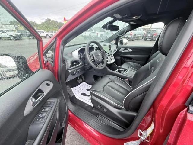 2025 Chrysler Pacifica Limited