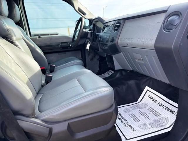 2013 Ford F-550 XL