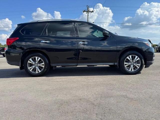 2020 Nissan Pathfinder S 2WD