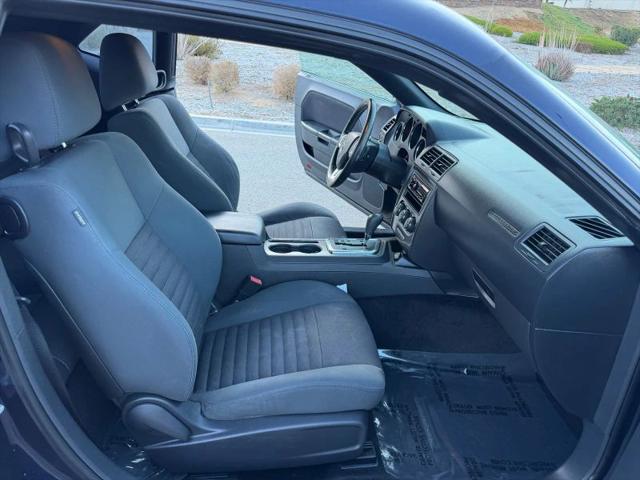 2012 Dodge Challenger SXT