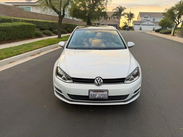 2017 Volkswagen Golf TSI SE 4-Door