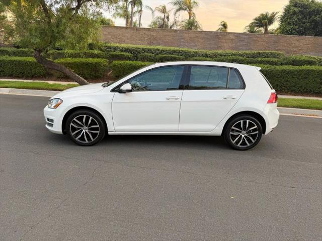 2017 Volkswagen Golf TSI SE 4-Door