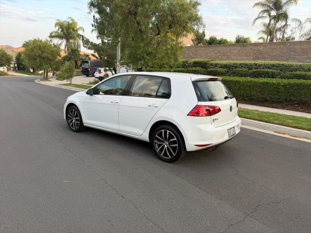 2017 Volkswagen Golf TSI SE 4-Door