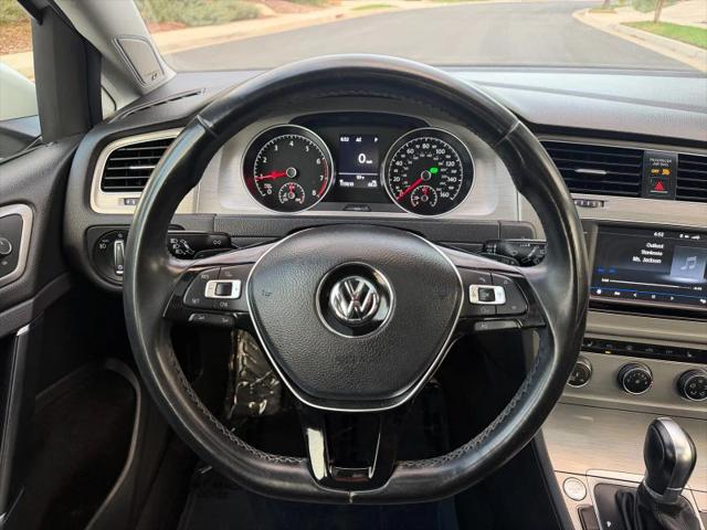 2017 Volkswagen Golf TSI SE 4-Door