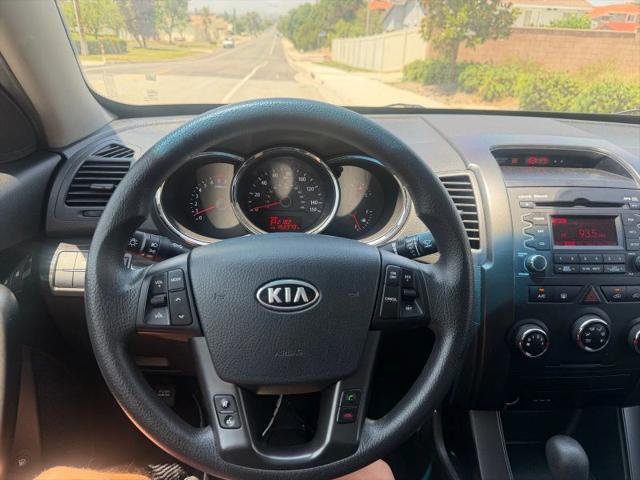 2013 Kia Sorento LX V6