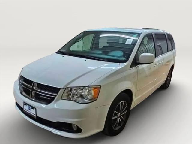 2017 Dodge Grand Caravan SXT for sale in Holt, MO