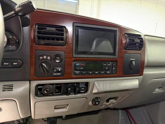 2005 Ford F-350 Lariat