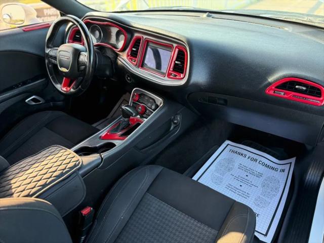 2018 Dodge Challenger SXT