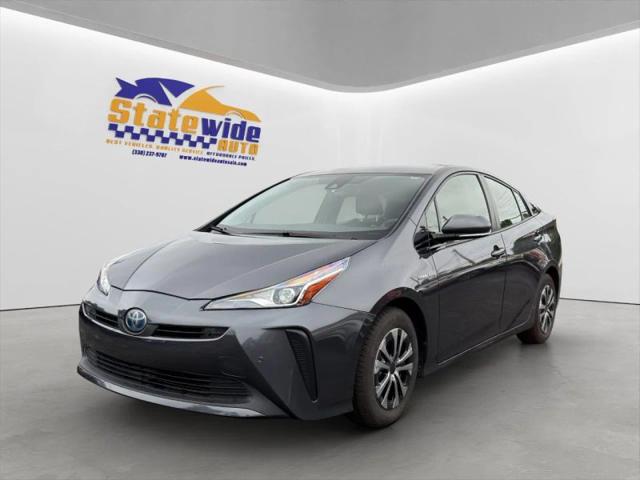 2020 Toyota Prius LE for sale in Akron, OH