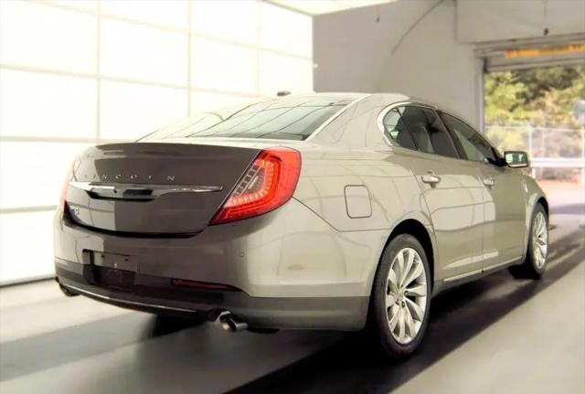 2015 Lincoln MKS Standard