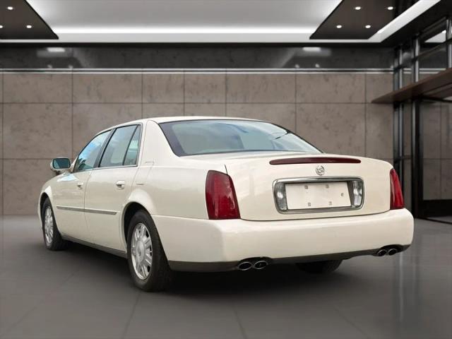2003 Cadillac DeVille Standard