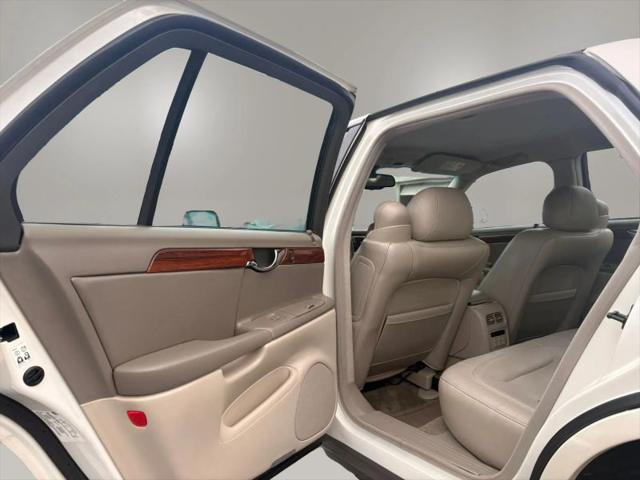 2003 Cadillac DeVille Standard