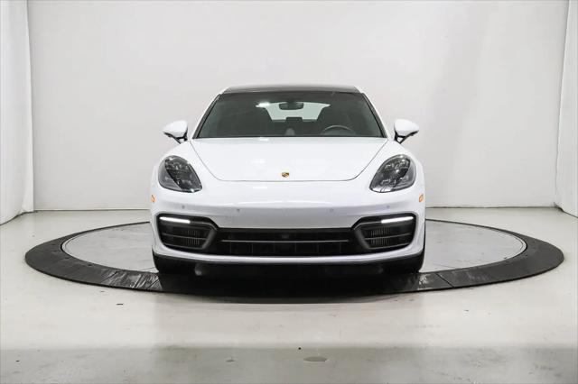 2022 Porsche Panamera Panamera