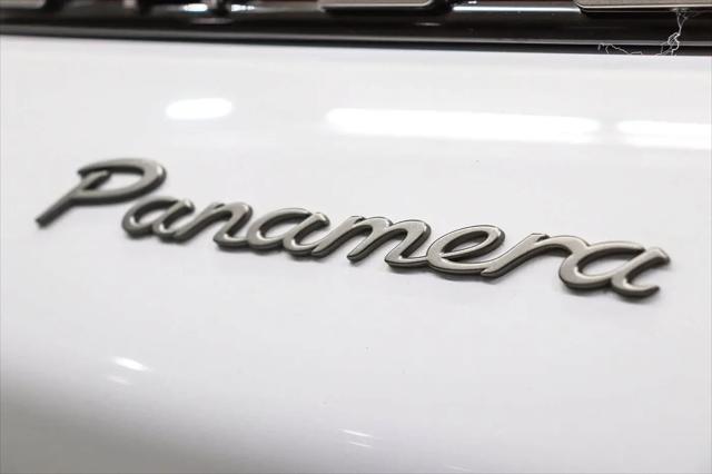 2022 Porsche Panamera Panamera