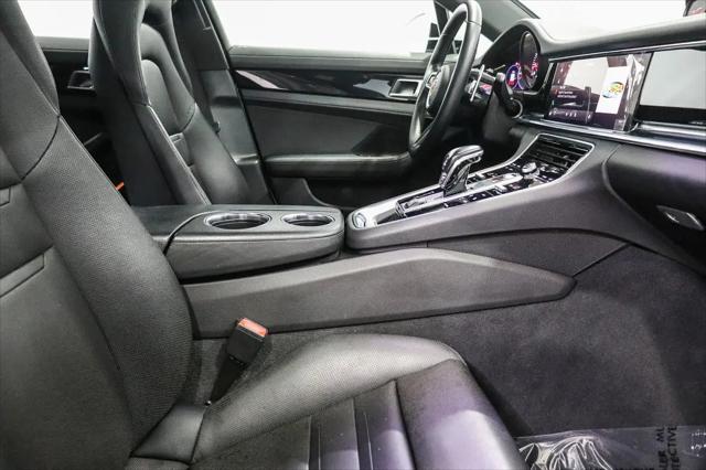 2022 Porsche Panamera Panamera