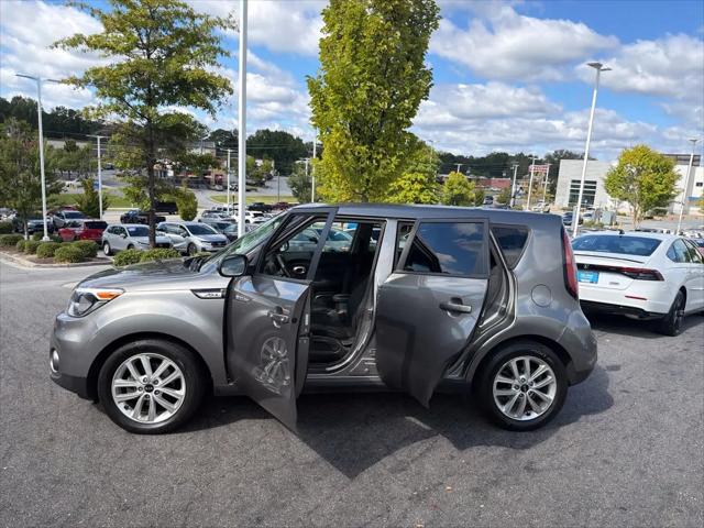 2017 Kia Soul +