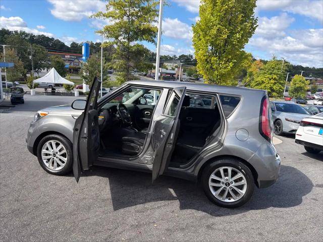 2017 Kia Soul +