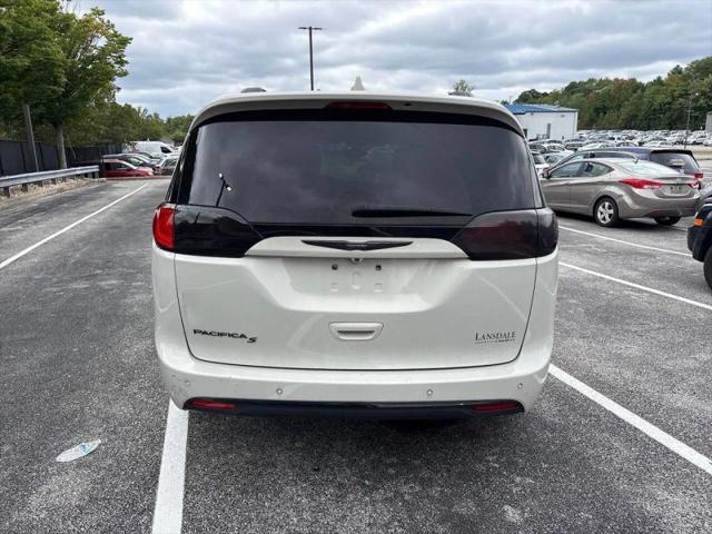 2020 Chrysler Pacifica Touring L