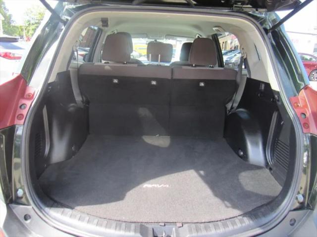 2013 Toyota RAV4 LE