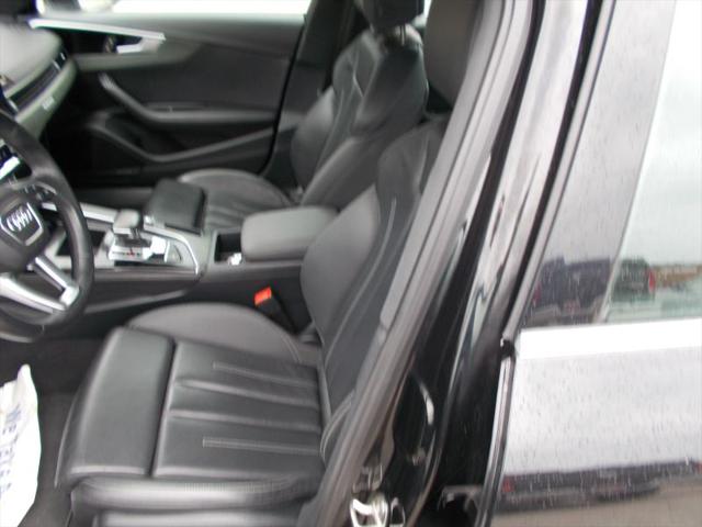 2024 Audi A4 Premium Plus 45 TFSI S line quattro S tronic