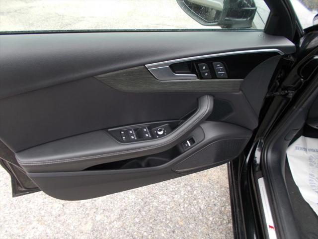 2024 Audi A4 Premium Plus 45 TFSI S line quattro S tronic