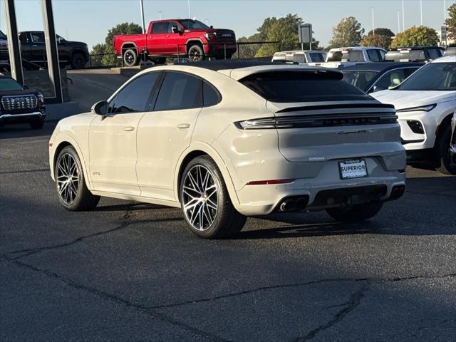 2025 Porsche Cayenne GTS