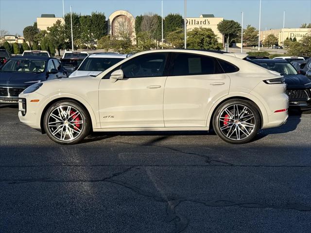 2025 Porsche Cayenne GTS