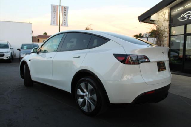 2022 Tesla Model Y Long Range Dual Motor All-Wheel Drive