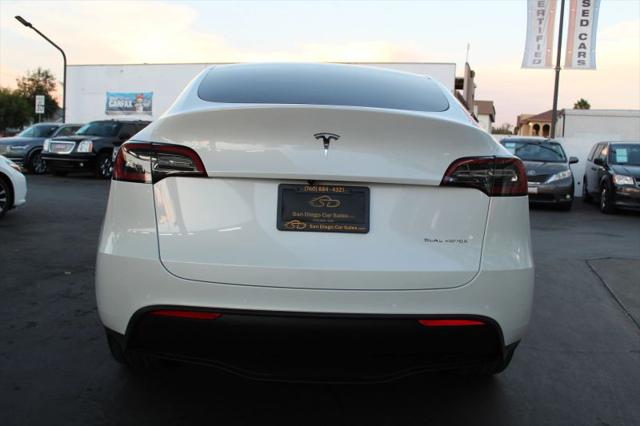 2022 Tesla Model Y Long Range Dual Motor All-Wheel Drive