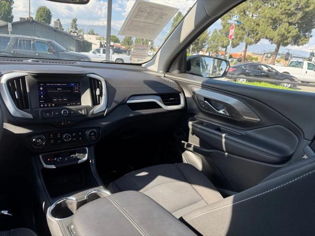 2023 GMC Terrain FWD SLE