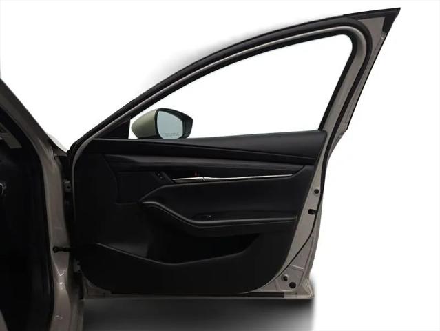 2025 Mazda Mazda3 2.5 S Preferred