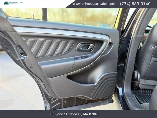2016 Ford Taurus SEL