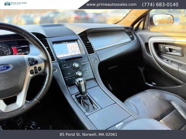 2016 Ford Taurus SEL