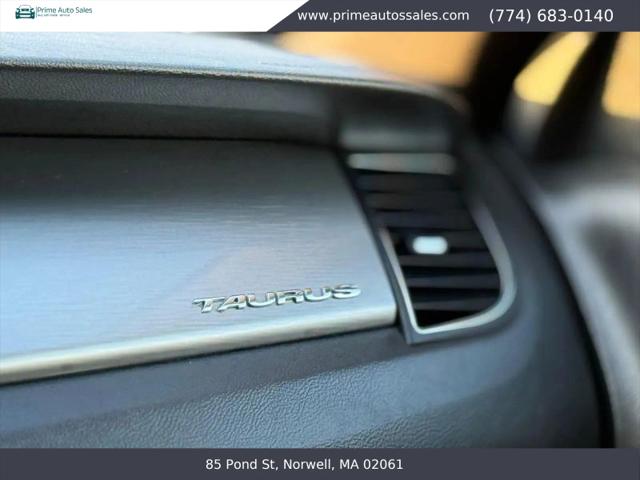 2016 Ford Taurus SEL