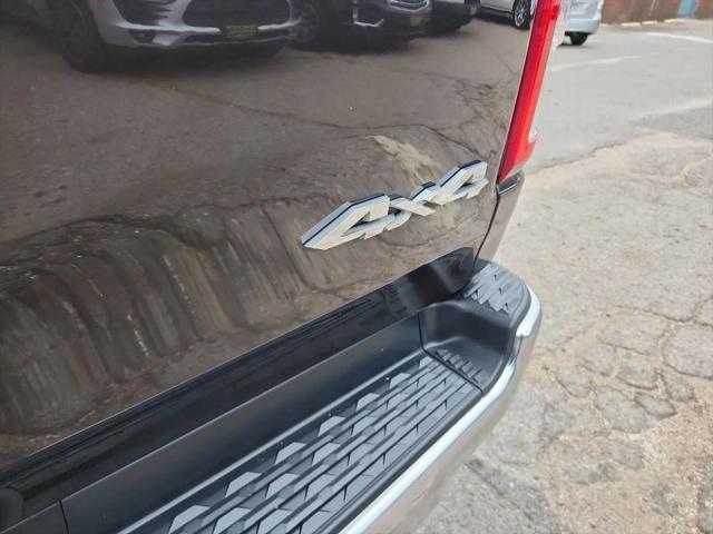 2019 Ram 1500 Big Horn/Lone Star Crew Cab 4x4 57 Box