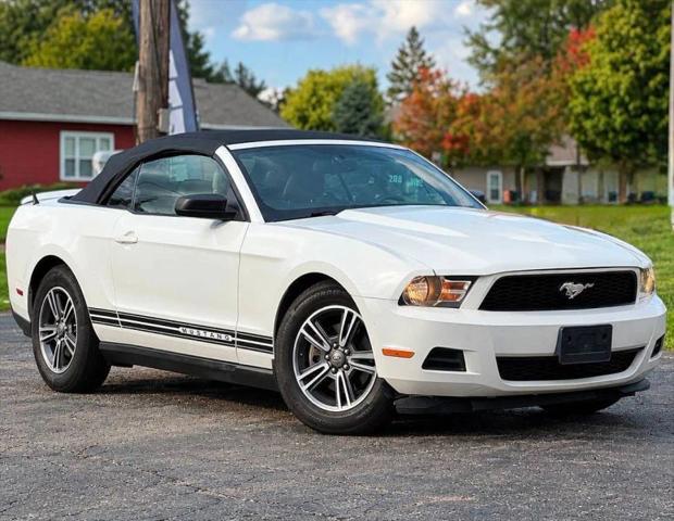 2012 Ford Mustang V6 for sale in East Dundee, IL