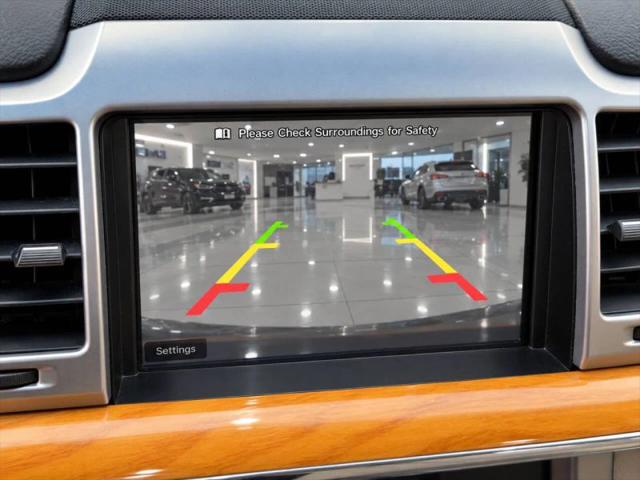 2011 Lincoln MKZ Base