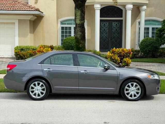 2011 Lincoln MKZ Base