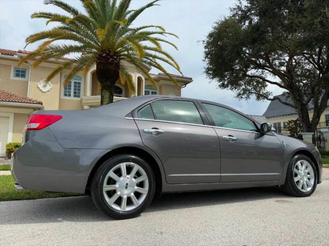 2011 Lincoln MKZ Base