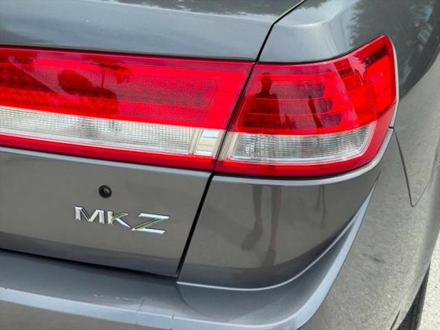 2011 Lincoln MKZ Base
