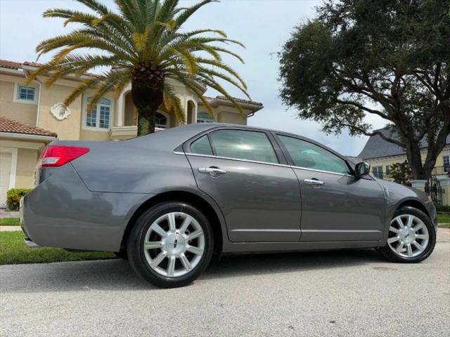 2011 Lincoln MKZ Base