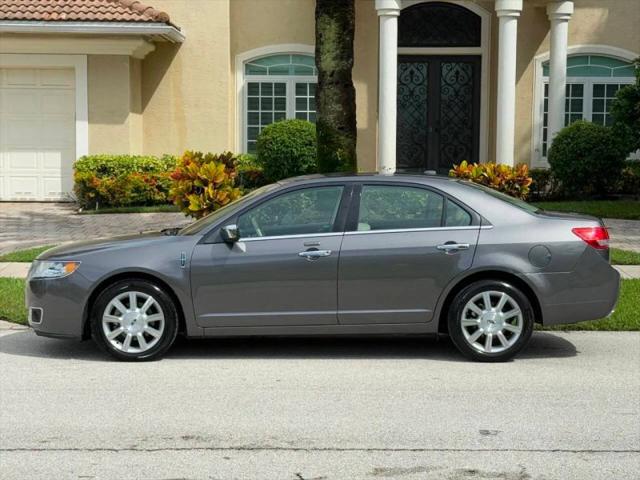 2011 Lincoln MKZ Base