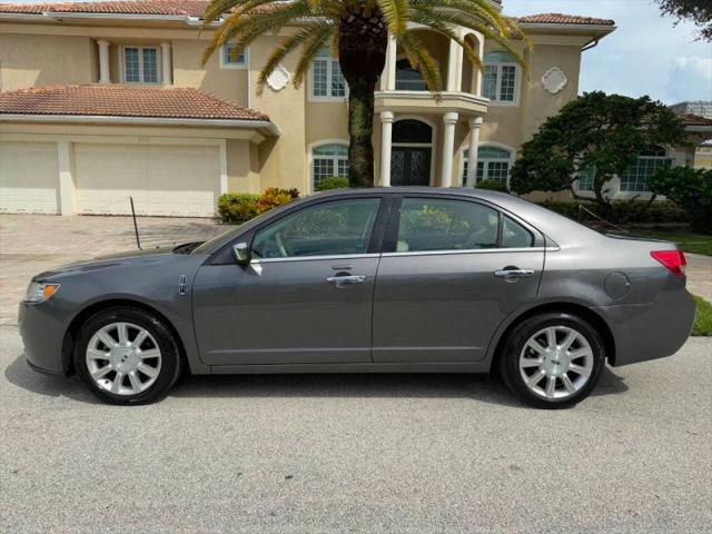 2011 Lincoln MKZ Base