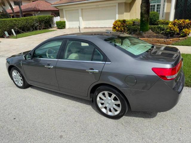2011 Lincoln MKZ Base