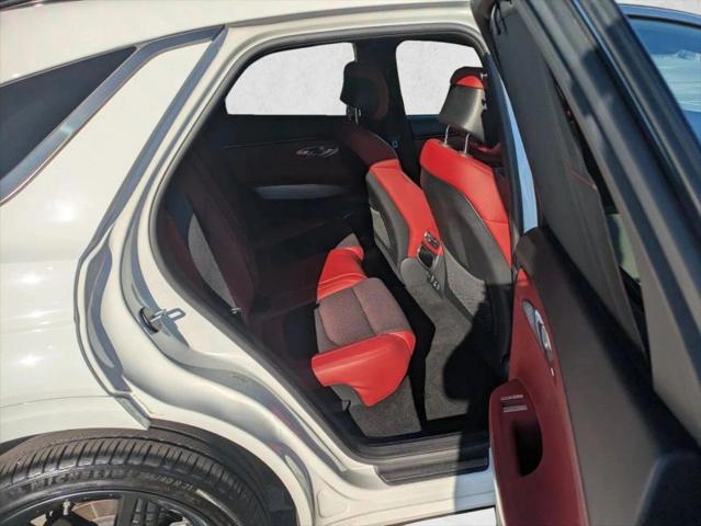 2022 Genesis GV70 2.5T AWD