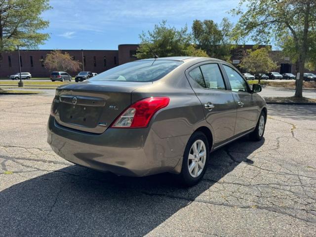 2012 Nissan Versa 1.6 SL