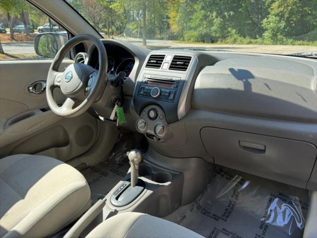 2012 Nissan Versa 1.6 SL