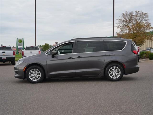 2021 Chrysler Voyager LXI