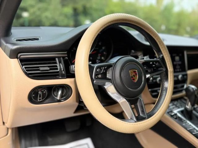 2021 Porsche Macan Base