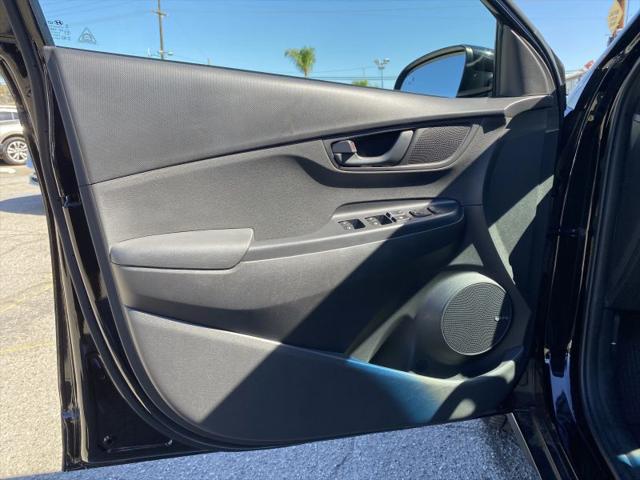 2021 Hyundai Kona SEL Plus